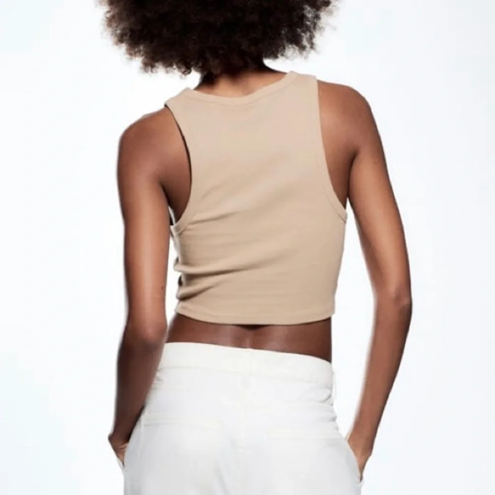 Zara Ribbed Crop Top - Picture 5 of 9